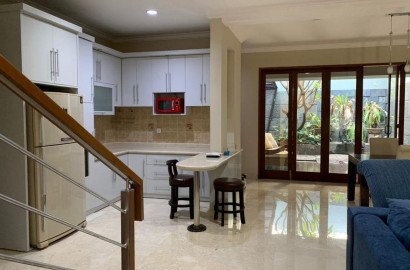 2 Floor house in Compound Pejaten Barat Kemang