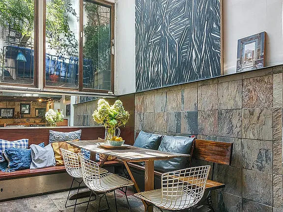 Beautiful home, built in 1851 and renovated in 1979