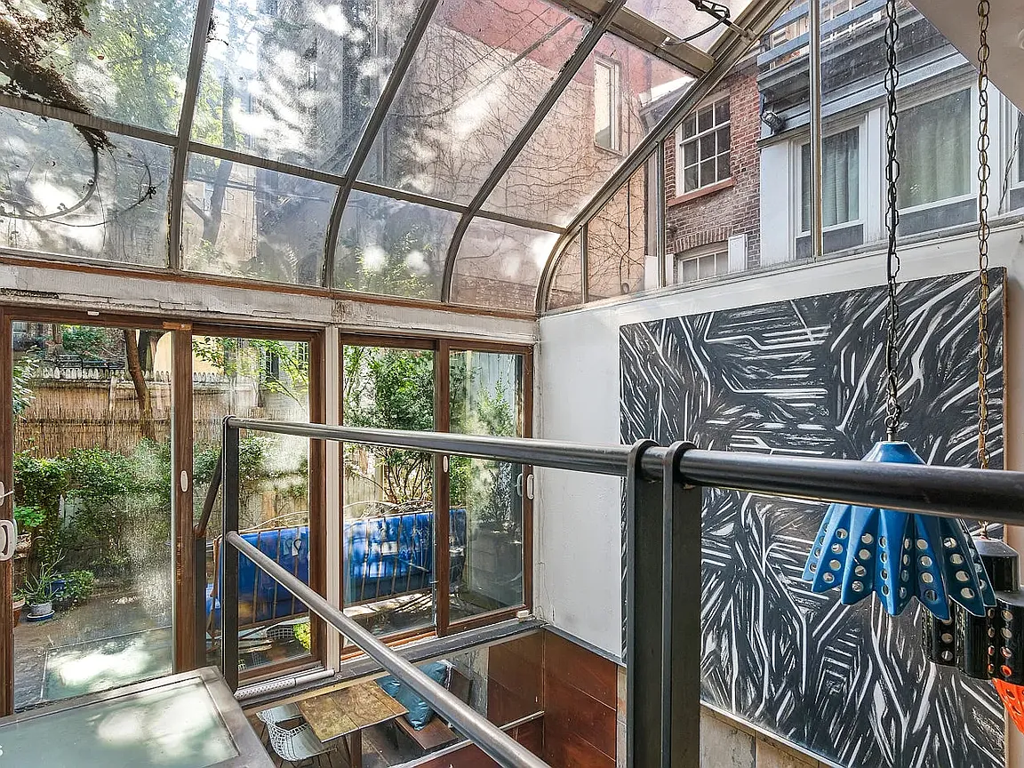 Beautiful home, built in 1851 and renovated in 1979