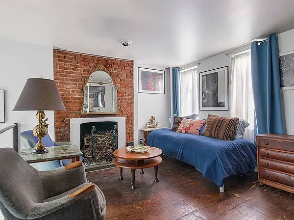 Beautiful home, built in 1851 and renovated in 1979