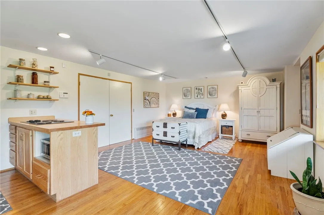 Newly Renovated Contemporary Home